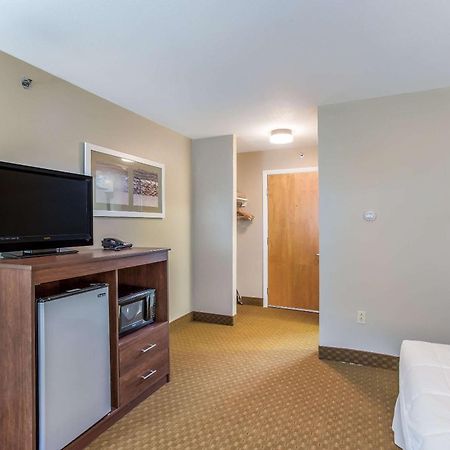 Quality Inn & Suites Gorham Exterior foto